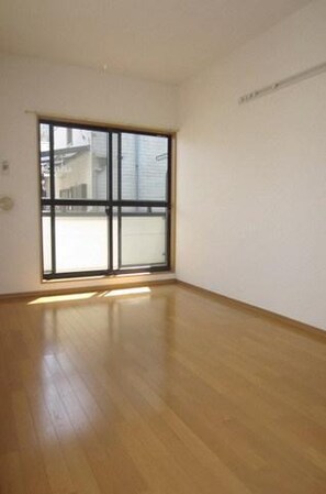 グランビスタ参番館の物件内観写真